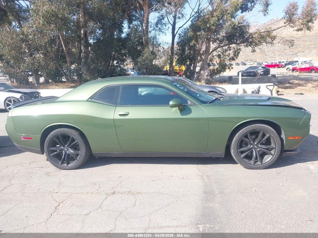 44962203 :رقم المزاد ، 2C3CDZAG7JH287355 vin ، 2018 Dodge Challenger Sxt مزاد بيع