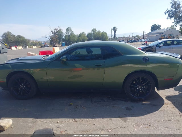44962203 :رقم المزاد ، 2C3CDZAG7JH287355 vin ، 2018 Dodge Challenger Sxt مزاد بيع