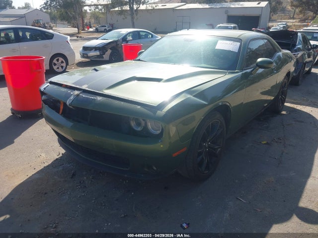 44962203 :رقم المزاد ، 2C3CDZAG7JH287355 vin ، 2018 Dodge Challenger Sxt مزاد بيع