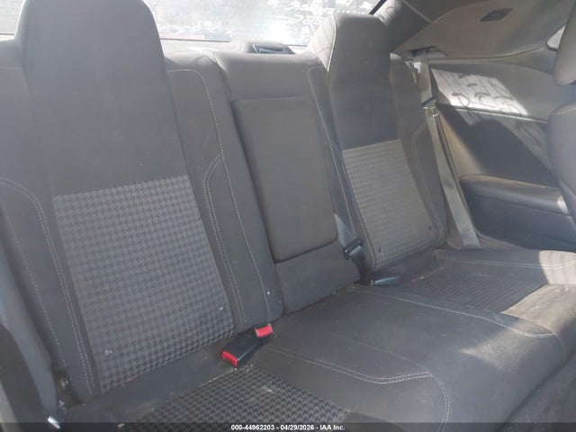 44962203 :رقم المزاد ، 2C3CDZAG7JH287355 vin ، 2018 Dodge Challenger Sxt مزاد بيع