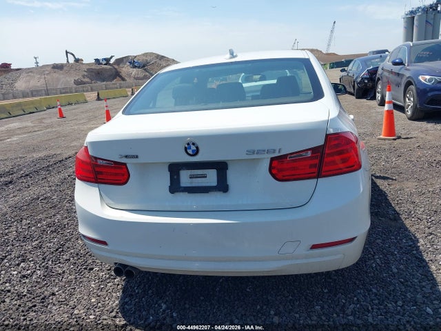 Продажа на аукционе авто 2015 Bmw 328i Xdrive, vin: WBA3B3G5XFNT18565, номер лота: 44962207