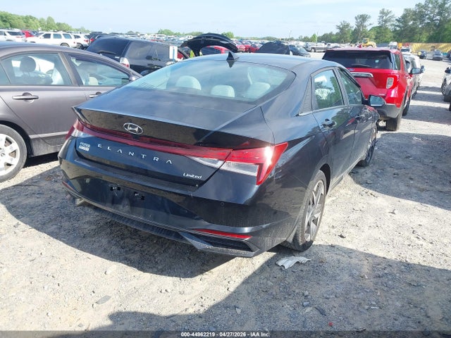 2023 Hyundai Elantra Limited მანქანა იყიდება აუქციონზე, vin: KMHLP4AG7PU454692, აუქციონის ნომერი: 44962219