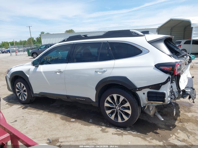 4S4BTGPD5R3127805 Subaru Outback Touring Xt