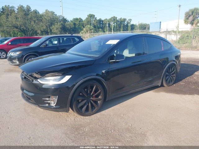 Tesla Model X 100d/75d/p100d 2018 5YJXCBE44JF138091 Image 2