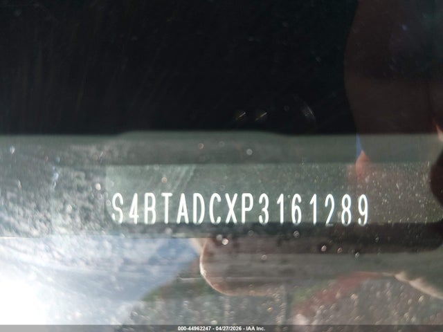 44962247 :رقم المزاد ، 4S4BTADCXP3161289 vin ، 2023 Subaru Outback Premium مزاد بيع
