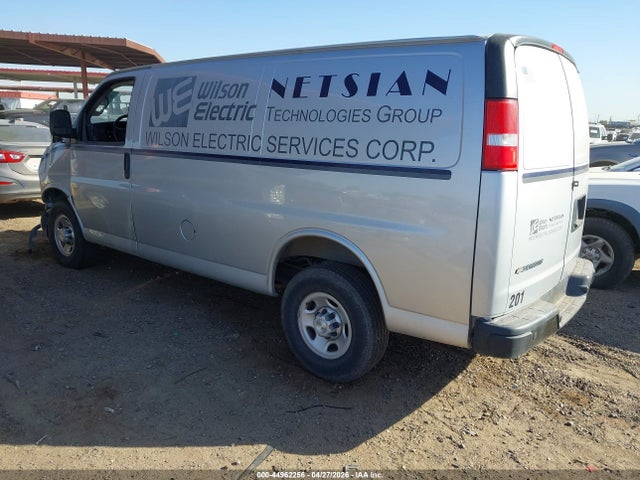 1GCWGAFPXM1201307 Chevrolet Express Cargo Rwd 2500 Regular Wheelbase Wt