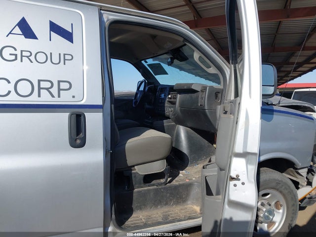 1GCWGAFPXM1201307 Chevrolet Express Cargo Rwd 2500 Regular Wheelbase Wt