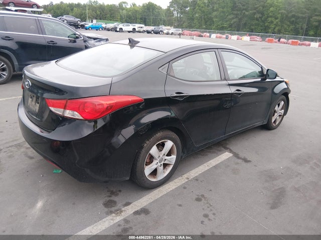 Продаж на аукціоні авто 2013 Hyundai Elantra Gls, vin: KMHDH4AE8DU781436, номер лоту: 44962281
