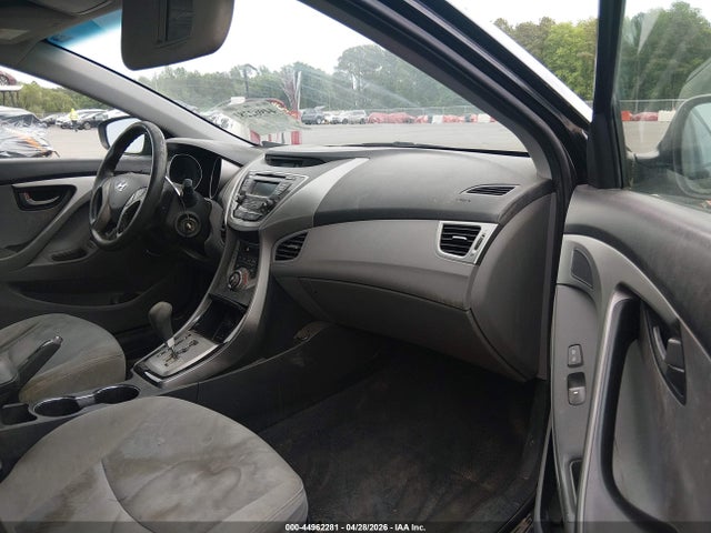 Продаж на аукціоні авто 2013 Hyundai Elantra Gls, vin: KMHDH4AE8DU781436, номер лоту: 44962281