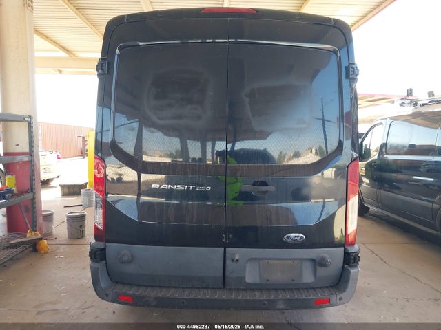 Ford Transit-250 2017 1FTYR2CM0HKB54680 Image 16