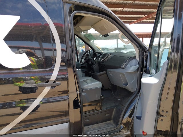 Ford Transit-250 2017 1FTYR2CM0HKB54680 Image 5