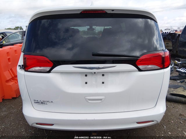 Aukcja sprzedaży 2017 Chrysler Pacifica Touring, vin: 2C4RC1DG0HR675912, numer aukcji: 44962352