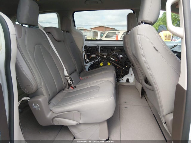 Aukcja sprzedaży 2017 Chrysler Pacifica Touring, vin: 2C4RC1DG0HR675912, numer aukcji: 44962352