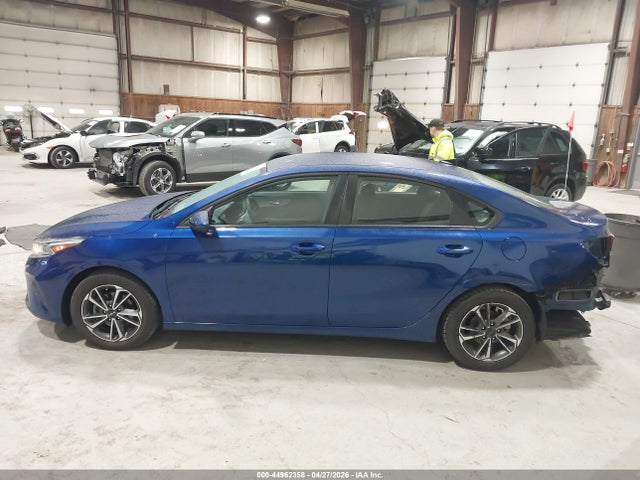 2023 Kia Forte Lxs მანქანა იყიდება აუქციონზე, vin: 3KPF24AD1PE569373, აუქციონის ნომერი: 44962358