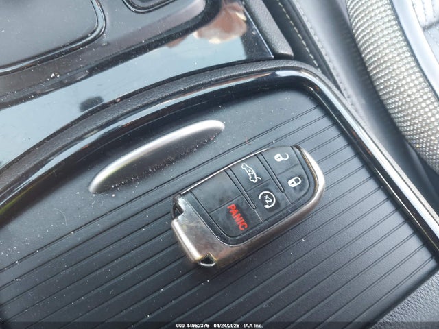 Продаж на аукціоні авто 2019 Chrysler 300 300s Awd, vin: 2C3CCAGG3KH586077, номер лоту: 44962376