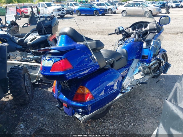 2001 Honda Gl1800 მანქანა იყიდება აუქციონზე, vin: 1HFSC47001A004855, აუქციონის ნომერი: 44962387