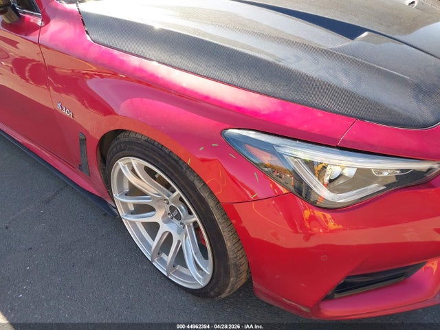 44962394 :رقم المزاد ، JN1FV7ELXJM630368 vin ، 2018 Infiniti Q60 3.0t Red Sport 400 مزاد بيع