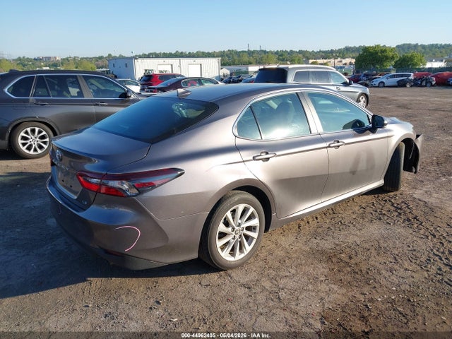 4T1R11AK2RU265921 Toyota CAMRY LE