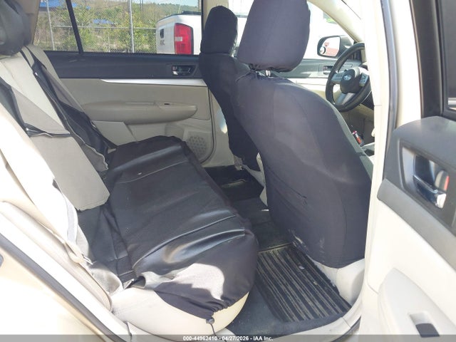 44962410 :رقم المزاد ، 4S4BRBGC9A3317667 vin ، 2010 Subaru Outback 2.5i Premium مزاد بيع
