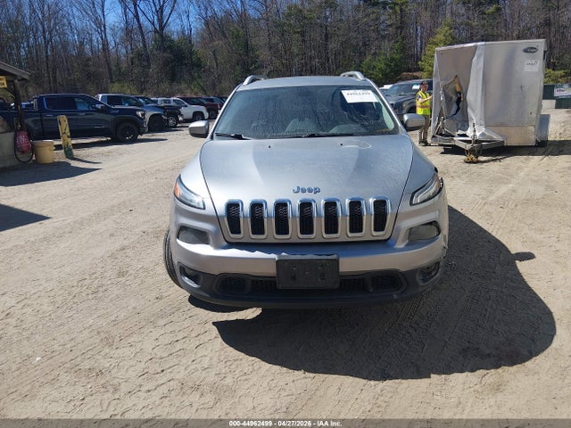 44962499 :رقم المزاد ، 1C4PJMCB1HW575054 vin ، 2017 Jeep Cherokee Latitude 4x4 مزاد بيع