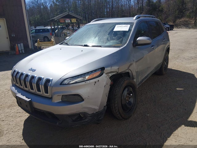 44962499 :رقم المزاد ، 1C4PJMCB1HW575054 vin ، 2017 Jeep Cherokee Latitude 4x4 مزاد بيع