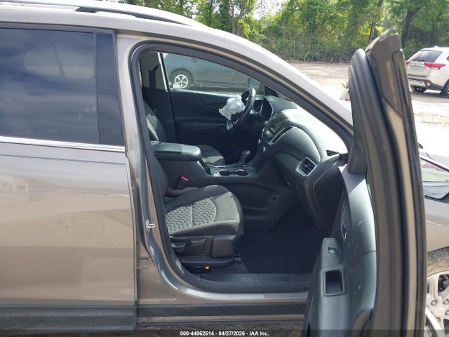 3GNAXJEV4JS593793 Chevrolet EQUINOX LT