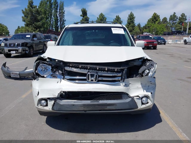 44962563 :رقم المزاد ، 5FNYF4H99CB067729 vin ، 2012 Honda Pilot Touring مزاد بيع