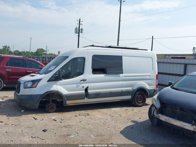 2019 Ford Transit-250 მანქანა იყიდება აუქციონზე, vin: 1FTYR2CM2KKA87975, აუქციონის ნომერი: 44962568