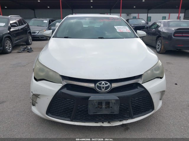 Aukcja sprzedaży 2015 Toyota Camry Se, vin: 4T1BF1FKXFU932242, numer aukcji: 44962569