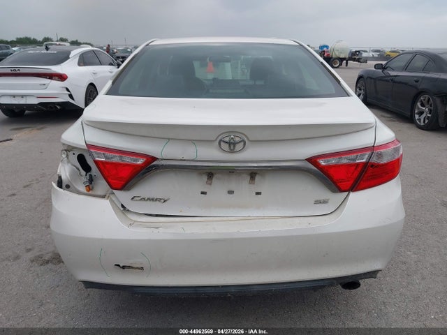 Aukcja sprzedaży 2015 Toyota Camry Se, vin: 4T1BF1FKXFU932242, numer aukcji: 44962569