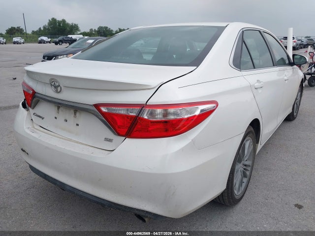Aukcja sprzedaży 2015 Toyota Camry Se, vin: 4T1BF1FKXFU932242, numer aukcji: 44962569