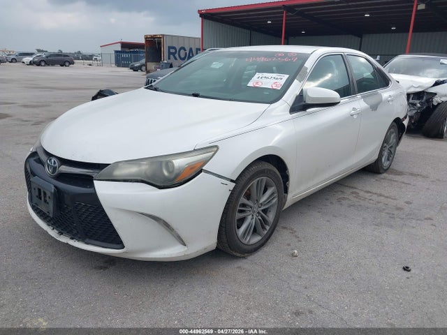 Aukcja sprzedaży 2015 Toyota Camry Se, vin: 4T1BF1FKXFU932242, numer aukcji: 44962569