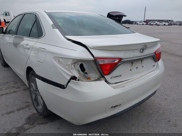 Aukcja sprzedaży 2015 Toyota Camry Se, vin: 4T1BF1FKXFU932242, numer aukcji: 44962569