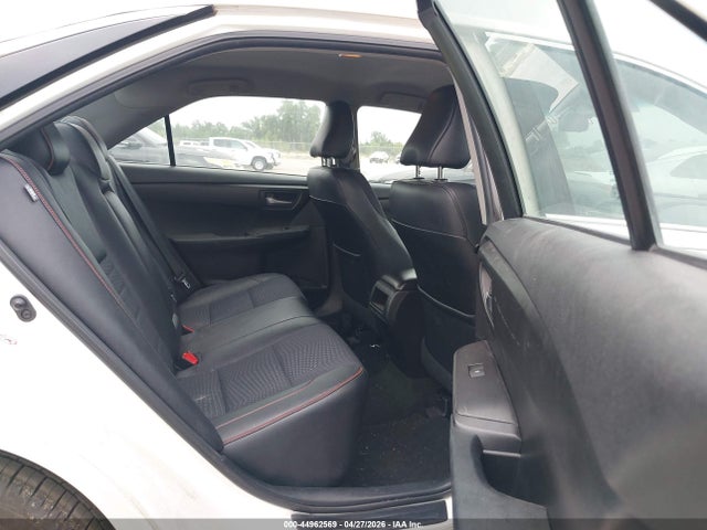 Aukcja sprzedaży 2015 Toyota Camry Se, vin: 4T1BF1FKXFU932242, numer aukcji: 44962569