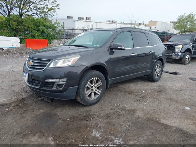 1GNKVHKD8HJ290929 Chevrolet Traverse 2lt