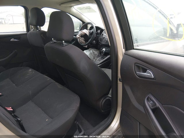Продаж на аукціоні авто 2016 Ford Focus Se, vin: 1FADP3F28GL203742, номер лоту: 44962580