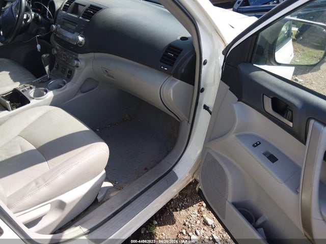 Aukcja sprzedaży 2010 Toyota Highlander Se V6, vin: 5TDJK3EH8AS029453, numer aukcji: 44962623