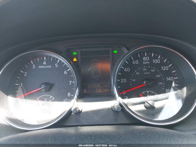 JN8AS5MT4FW158870 Nissan Rogue Select S