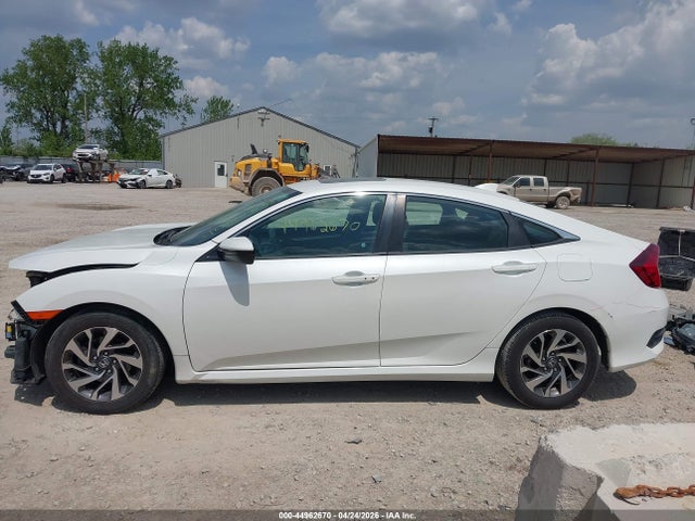 Aukcja sprzedaży 2018 Honda Civic Ex, vin: 19XFC2F78JE035587, numer aukcji: 44962670