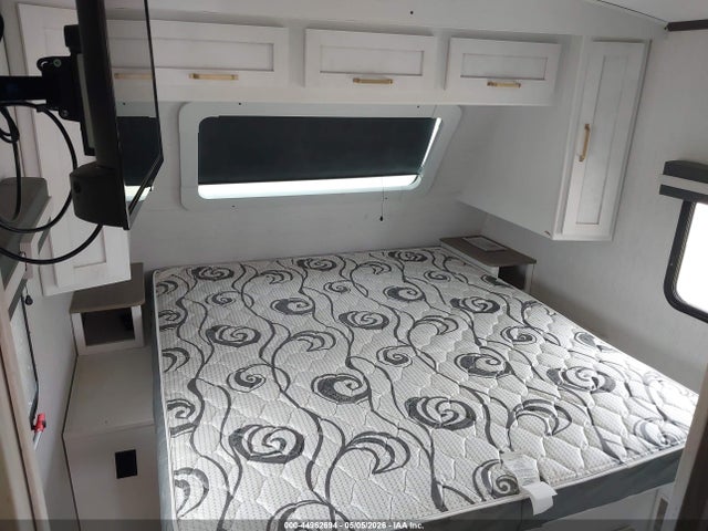 2022 Keystone Astoria M-2703rb მანქანა იყიდება აუქციონზე, vin: 4YDTAAN21NM915737, აუქციონის ნომერი: 44962694