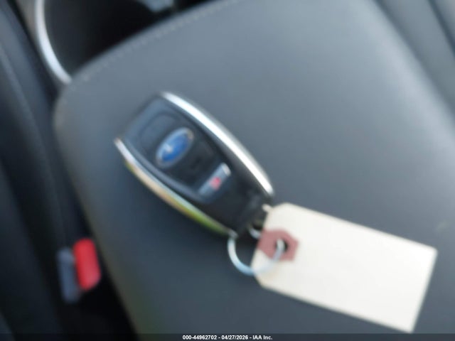 44962702 :رقم المزاد ، 4S3BWAN62L3033160 vin ، 2020 Subaru Legacy Limited مزاد بيع