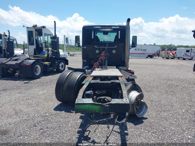 2015 Peterbilt 579 მანქანა იყიდება აუქციონზე, vin: 1XPBDP9X1FD256735, აუქციონის ნომერი: 44962718