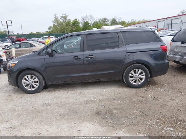 2017 Kia Sedona Lx მანქანა იყიდება აუქციონზე, vin: KNDMB5C19H6283780, აუქციონის ნომერი: 44962736