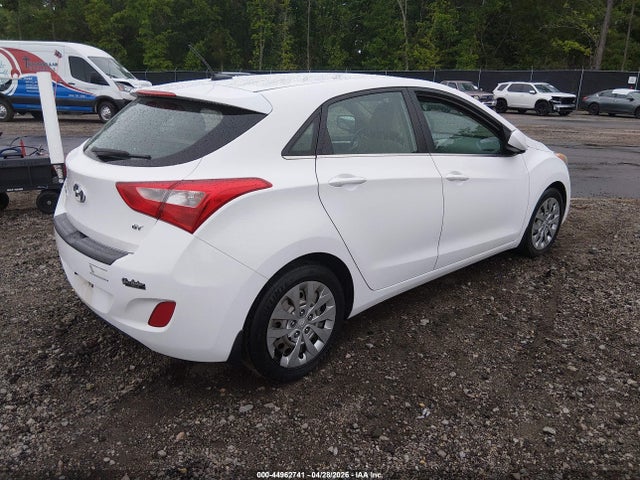 Продажа на аукционе авто 2016 Hyundai Elantra Gt, vin: KMHD35LHXGU269600, номер лота: 44962741