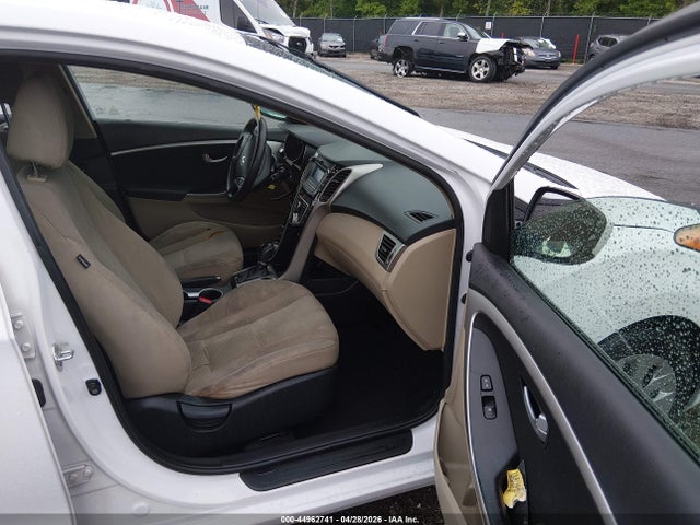 Продажа на аукционе авто 2016 Hyundai Elantra Gt, vin: KMHD35LHXGU269600, номер лота: 44962741