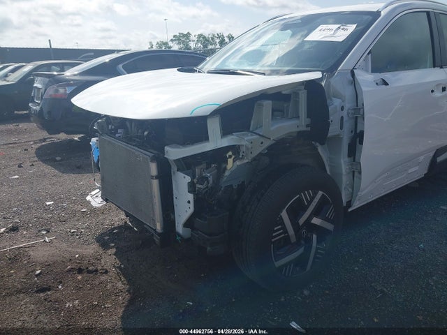 2025 Nissan Kicks Sv Fwd მანქანა იყიდება აუქციონზე, vin: 3N8AP6CA8SL381274, აუქციონის ნომერი: 44962756