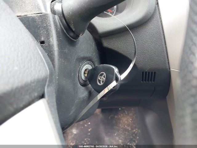 44962765 :رقم المزاد ، 2T1BU4EE9CC884345 vin ، 2012 Toyota Corolla S مزاد بيع