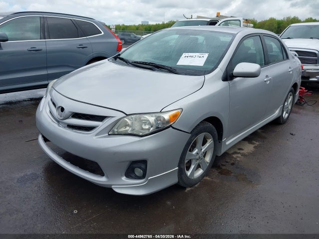 44962765 :رقم المزاد ، 2T1BU4EE9CC884345 vin ، 2012 Toyota Corolla S مزاد بيع