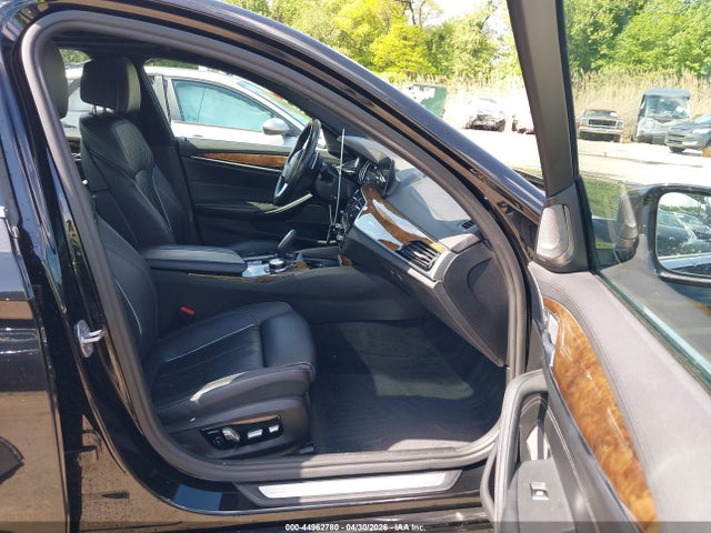 44962780 :رقم المزاد ، WBAJE7C59JWC56271 vin ، 2018 Bmw 540i Xdrive مزاد بيع
