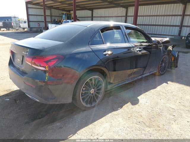 Aukcja sprzedaży 2022 Mercedes-benz A 220 4matic, vin: W1K3G4FB0NJ370137, numer aukcji: 44962795